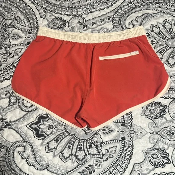 Vuori Women's Athletic Shorts - Melon and White - Picture 10 of 12